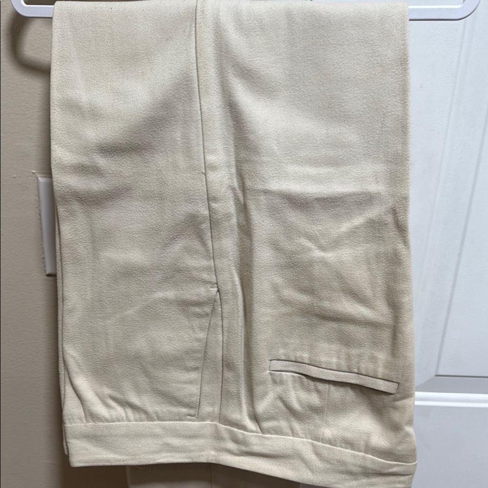 Kenneth Cole New York Cream Chinos Classic Style